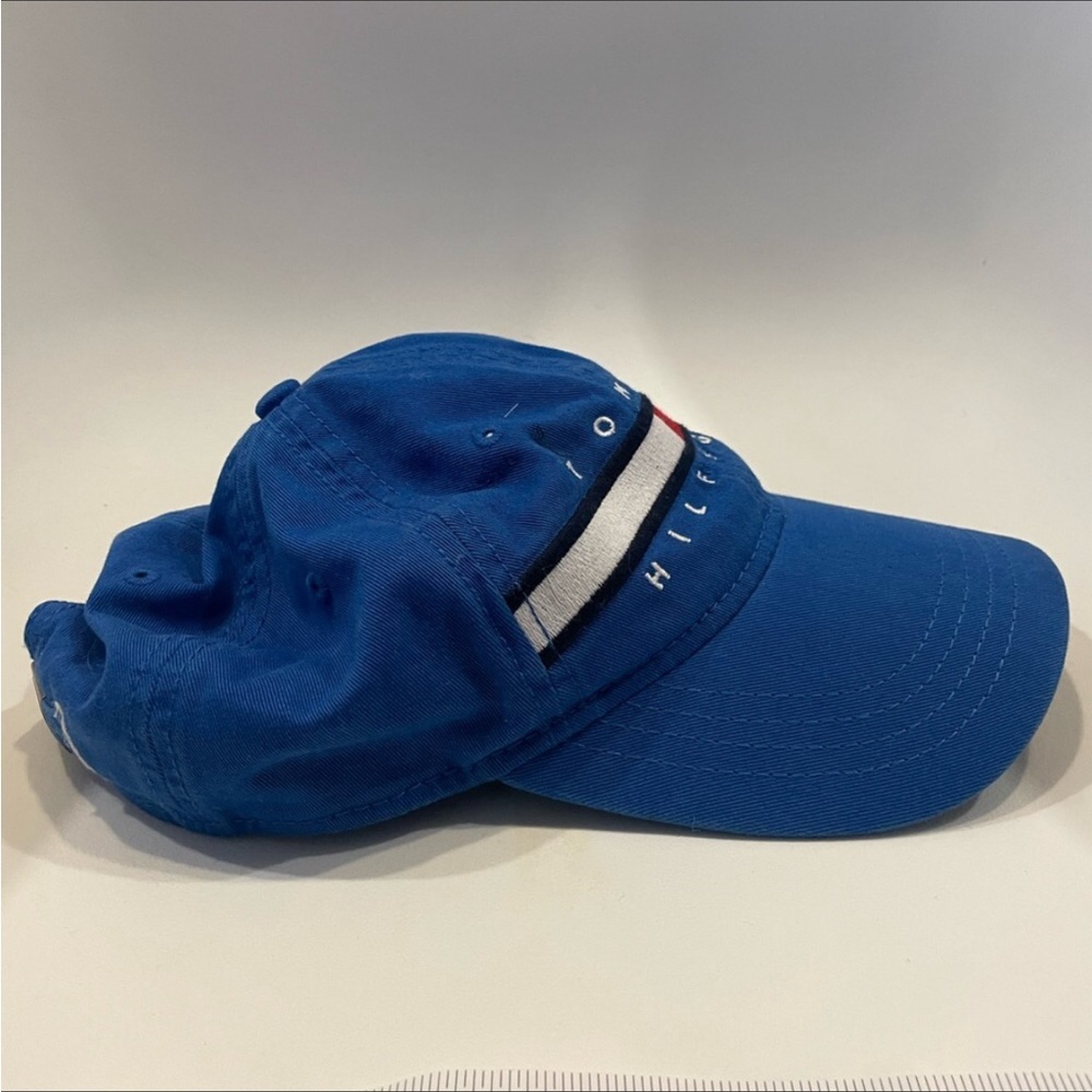 Men’s Tommy Hilfiger “Large Logo” Strapback Hat (Sz. OS)